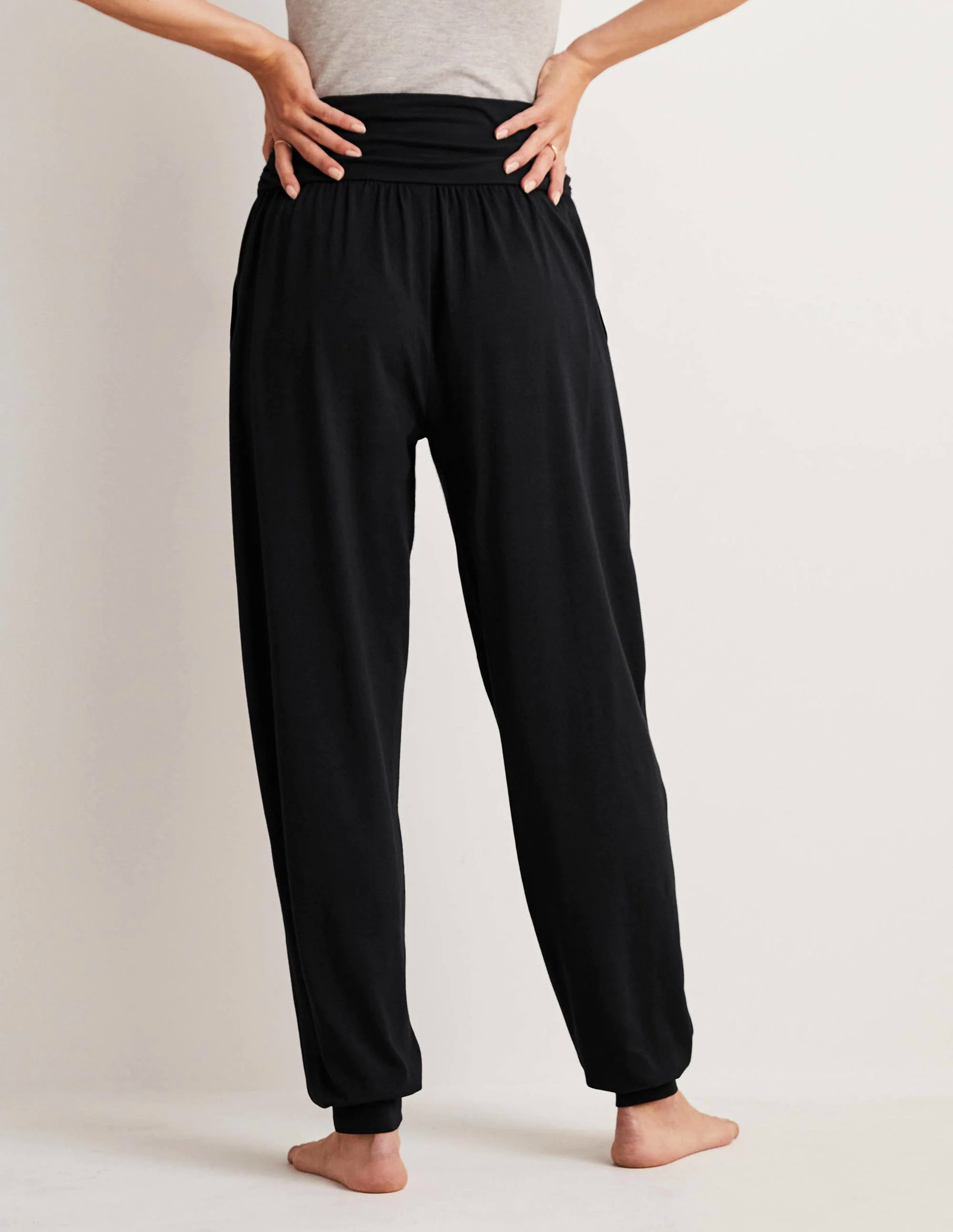 Hareem Jersey Sweatpants-Black Hareem Jersey Sweatpants-Black