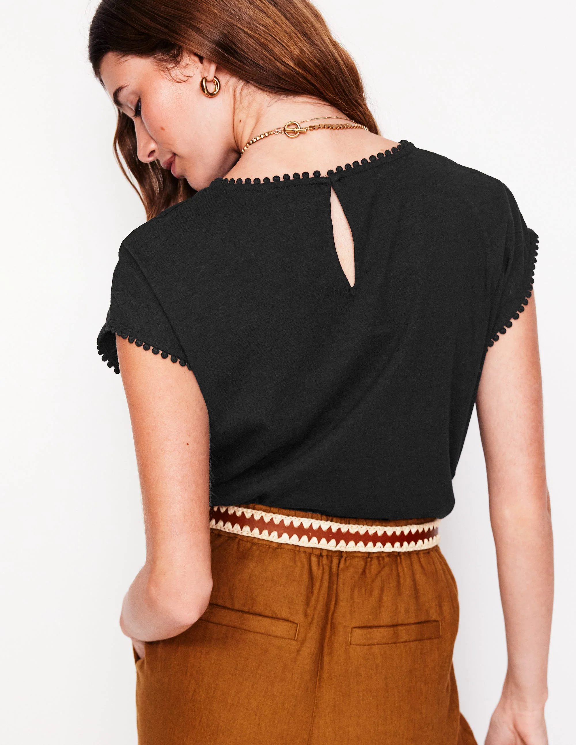 Anya Broderie T-shirt-Black Anya Broderie T-shirt-Black