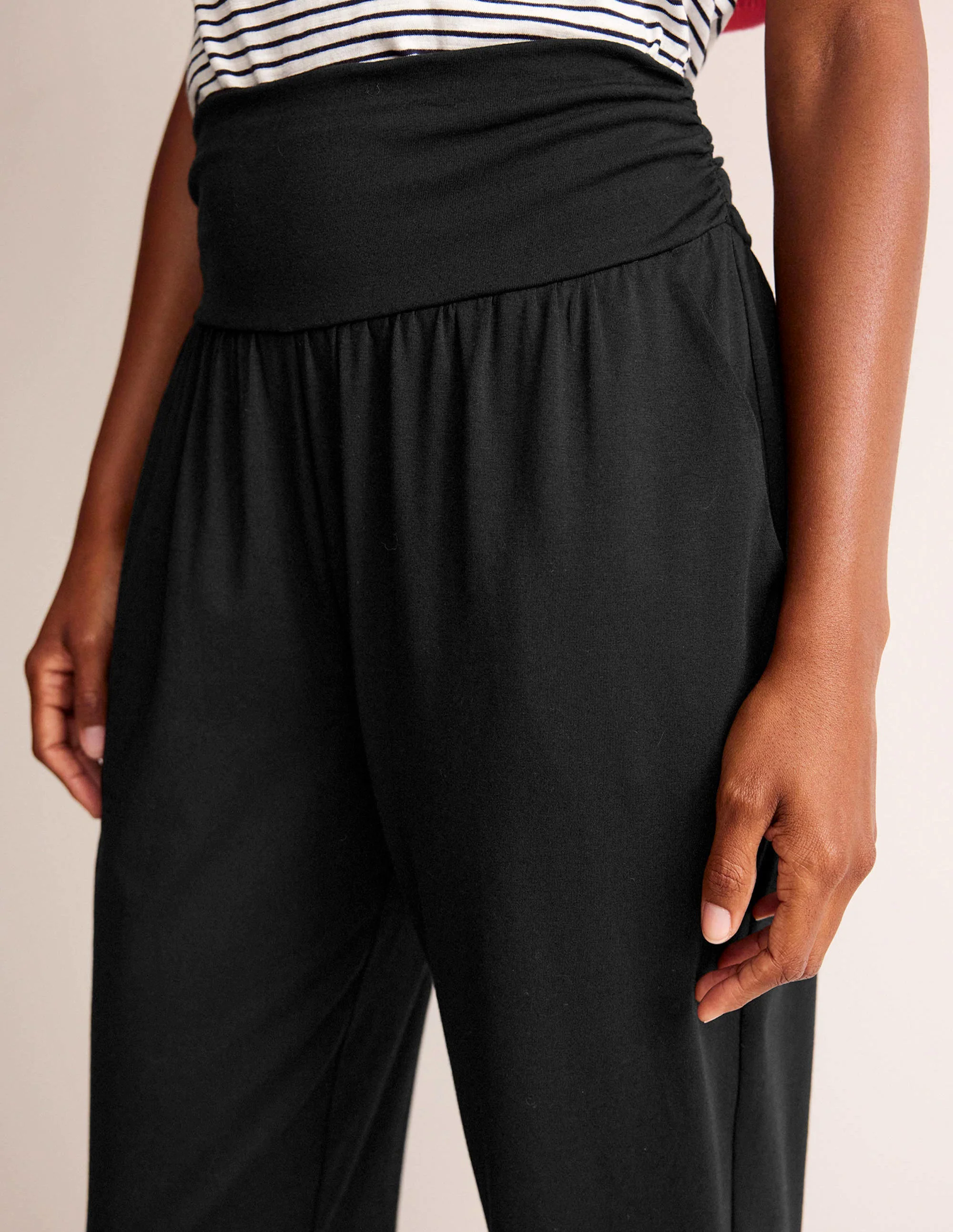 Hareem Jersey Sweatpants-Black Hareem Jersey Sweatpants-Black