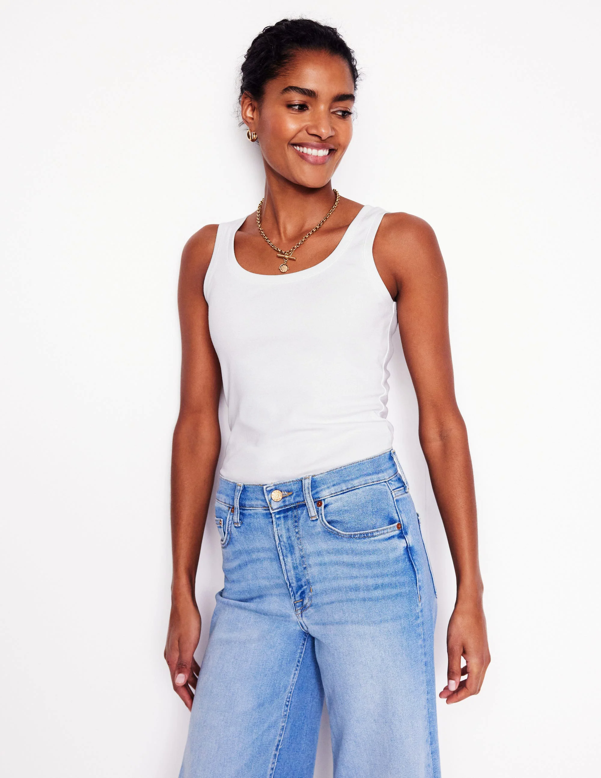 Essential Scoop-Neck Tank-White Essential Scoop-Neck Tank-White