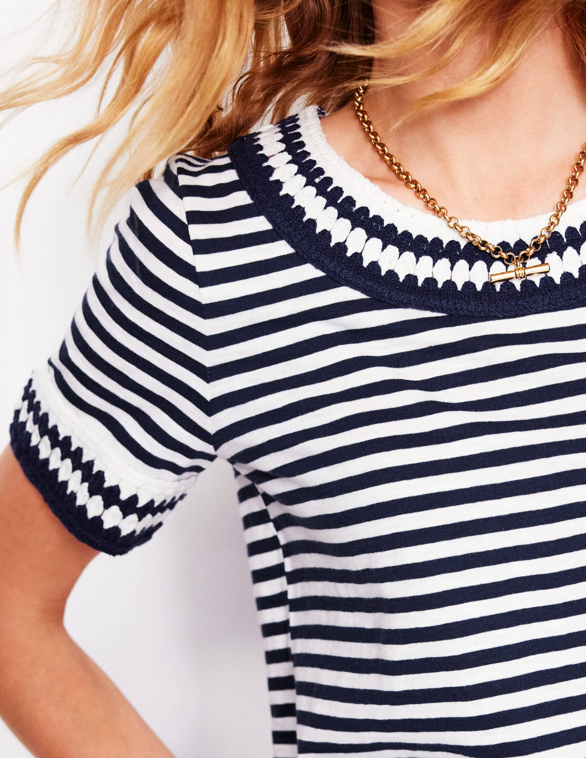 Fae Crochet T-shirt-Ivory, Navy