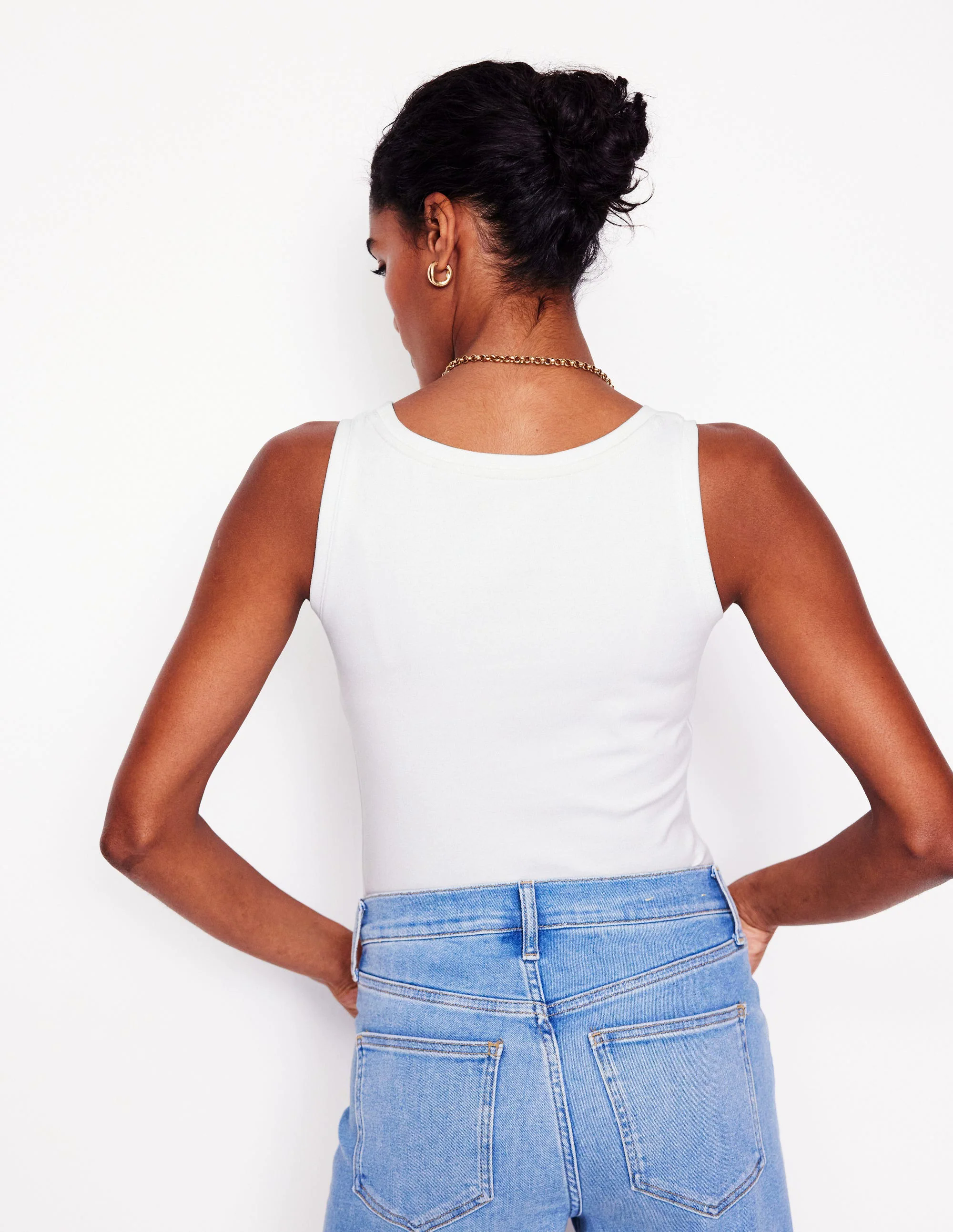 Essential Scoop-Neck Tank-White Essential Scoop-Neck Tank-White
