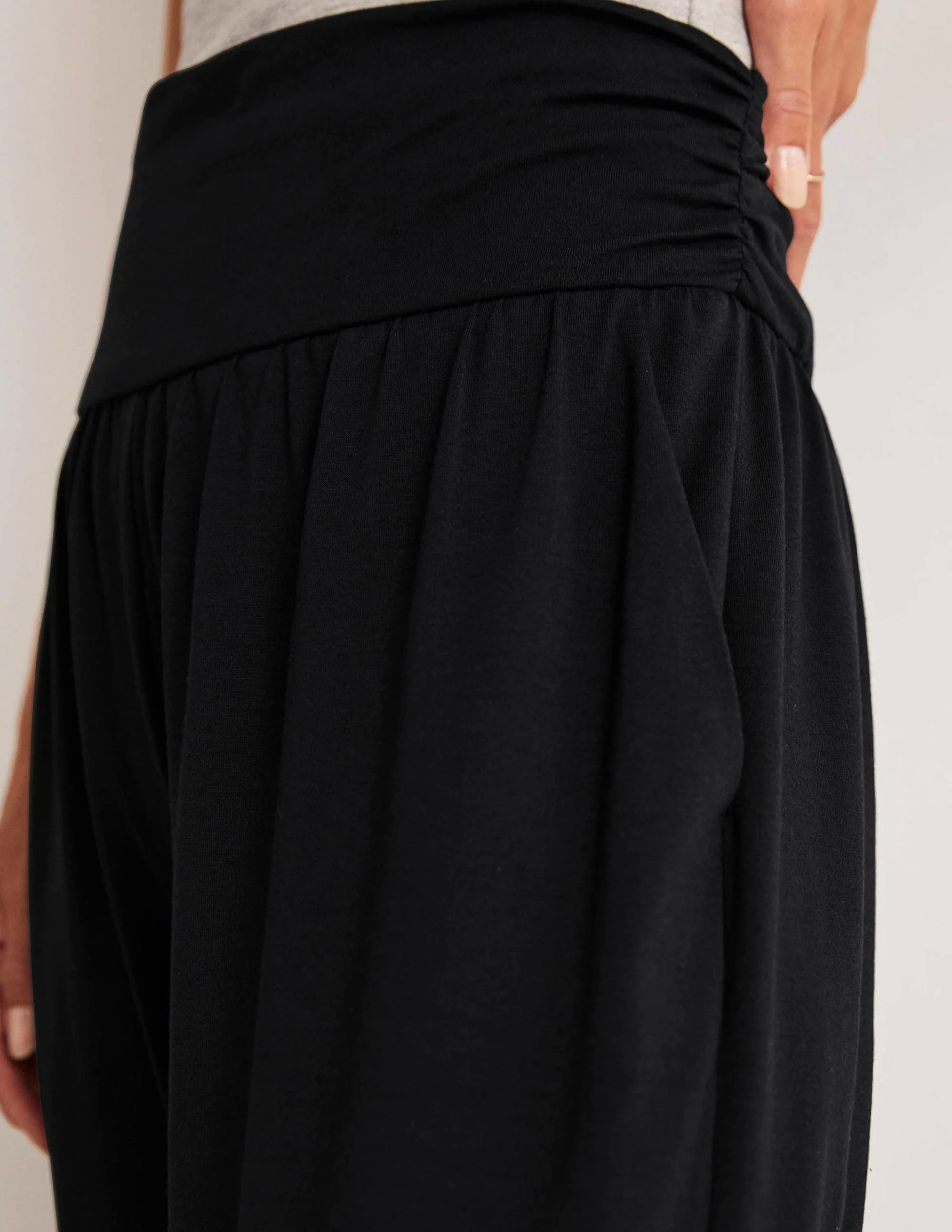 Hareem Jersey Sweatpants-Black Hareem Jersey Sweatpants-Black